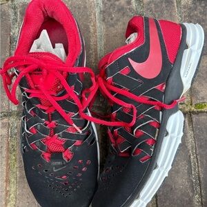 GUC Nike Lunar Fingertrap TR Men's Black/Red Running Shoes 898066-006 | Size8.5
